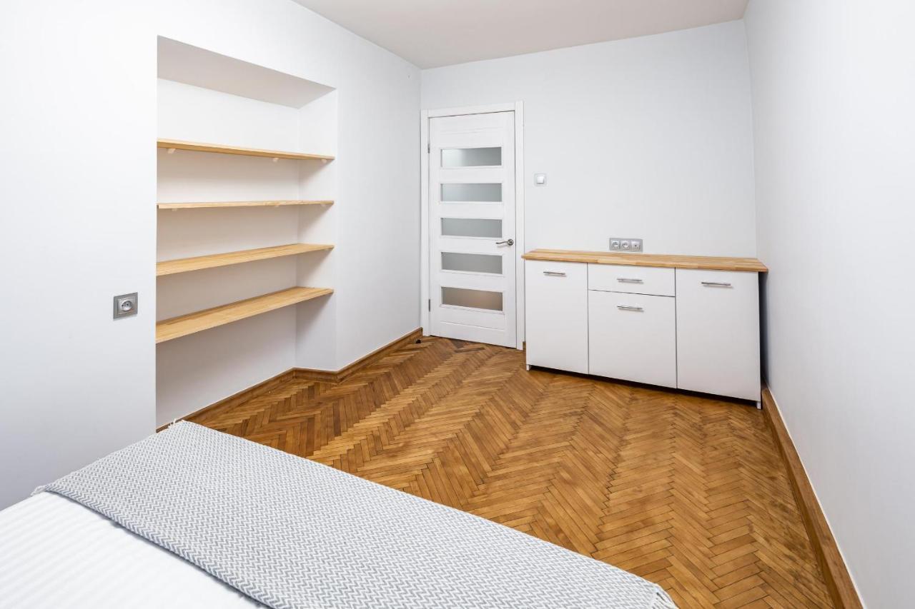 Romari Apartment Вірменська Λβιβ Εξωτερικό φωτογραφία