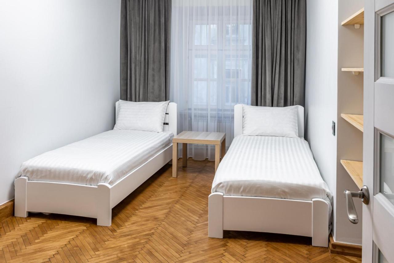 Romari Apartment Вірменська Λβιβ Εξωτερικό φωτογραφία